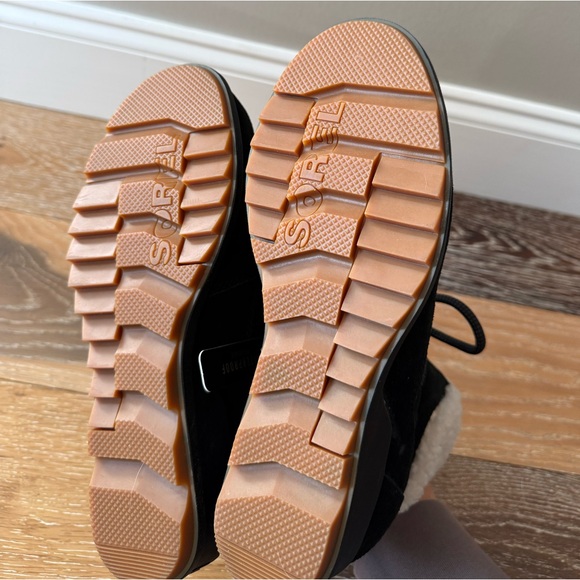 SOREL Evie Cozy Lace Boots Women's size 10 Jet Black nwt - Picture 11 of 12